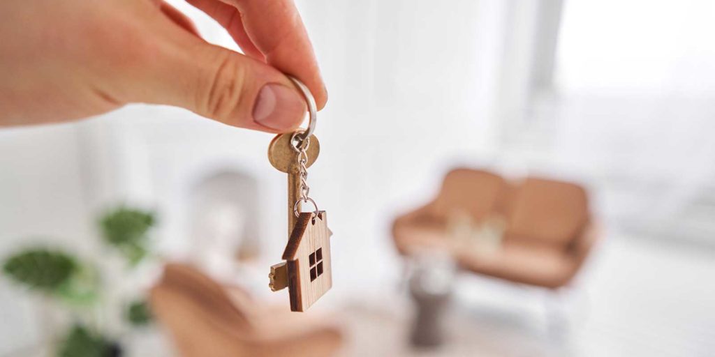 Spouse returning keys to home