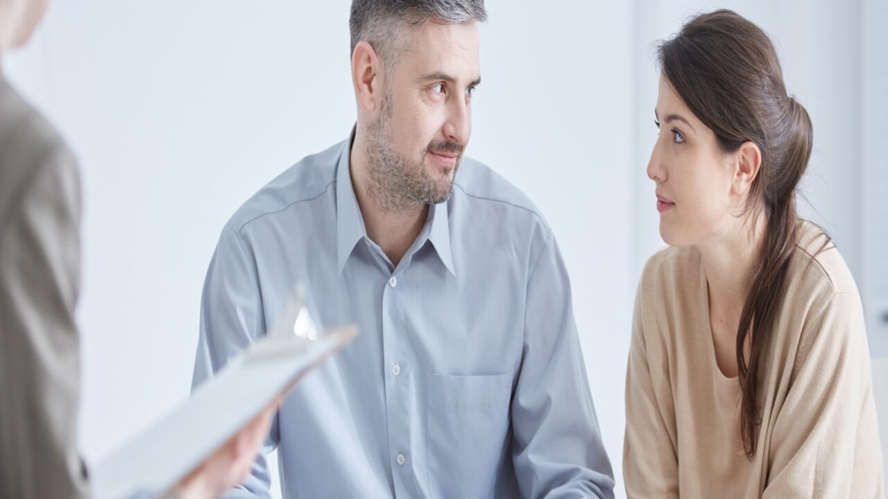 happy divorced couple receiving social security benefits