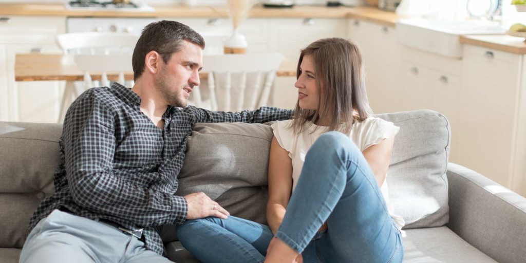 couple discussing relationship