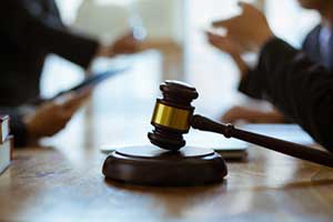 Maryland divorce attorney teaching man how to prepare for divorce mediation