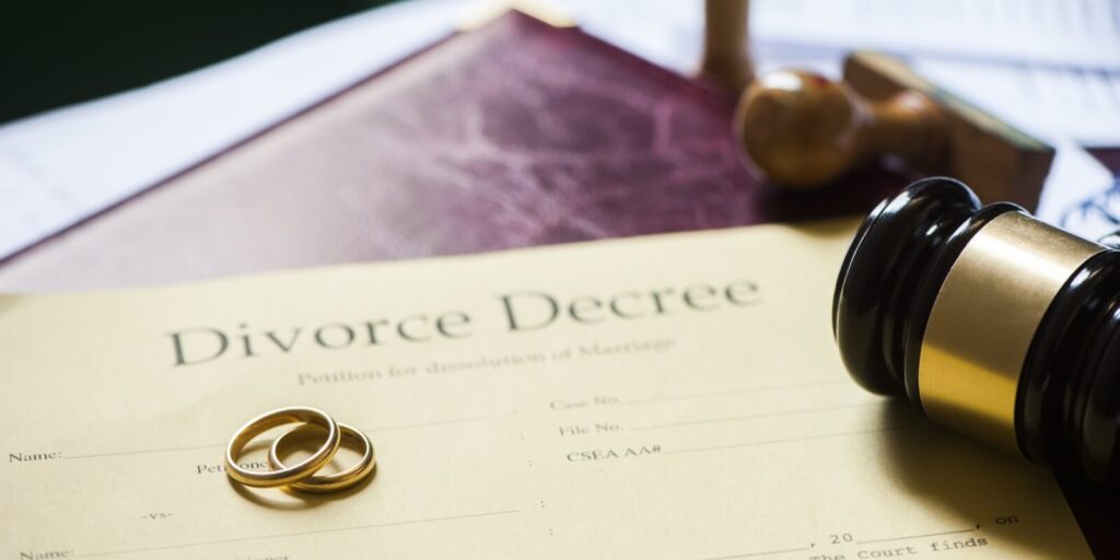 divorce decree and wooden gavel