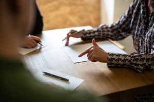 discussion with mediator, counselor, psychologist